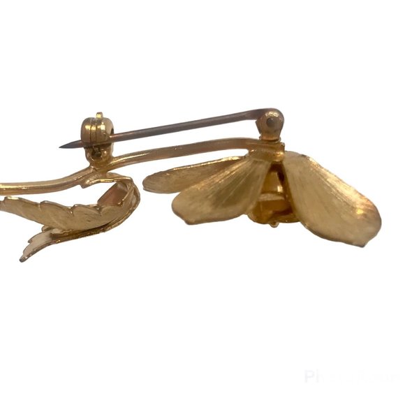 Flower Brooch Gold Tone by Corocraft - Picture 3 of 6